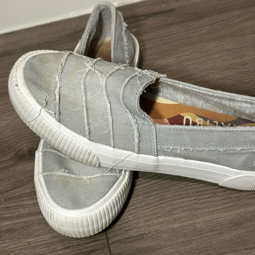Women's Slip-On Moccasin Sneakers in Light Gray - Picture 6 of 13